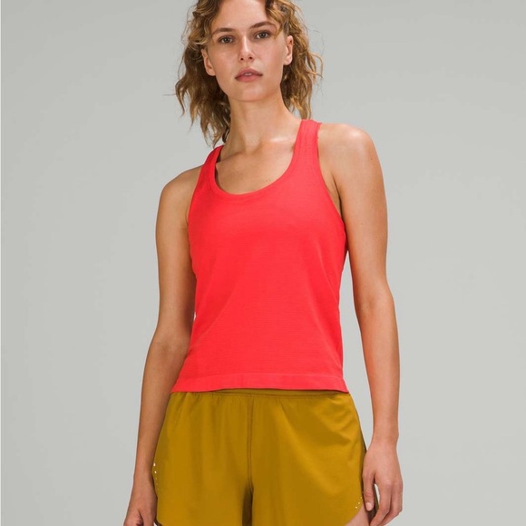 lululemon athletica Tops - Lululemon Swiftly Tank - Race Length - Pink Punch